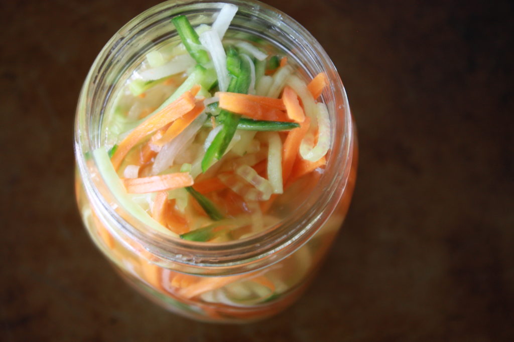 quick pickled vegetables