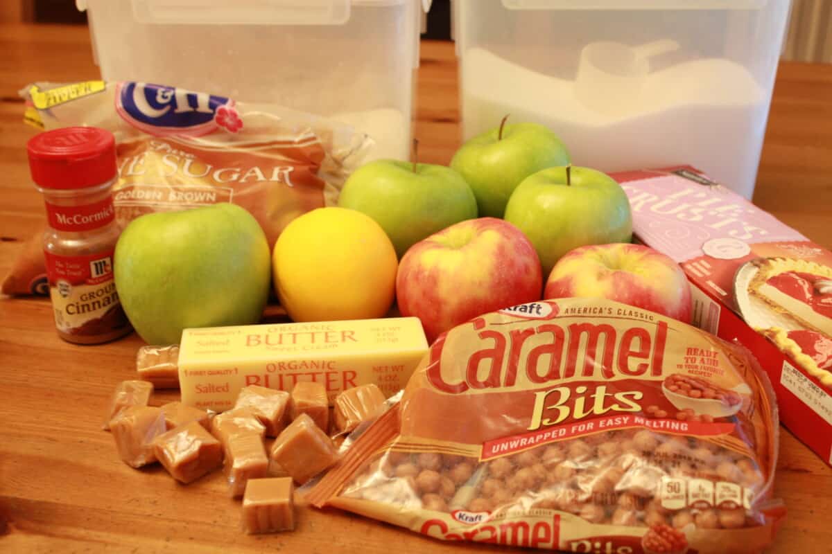 Brown Sugar Caramel Apple Pie ingredients