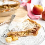 Simple-Cinnamon-Apple-Rhubarb-Pie-Plated