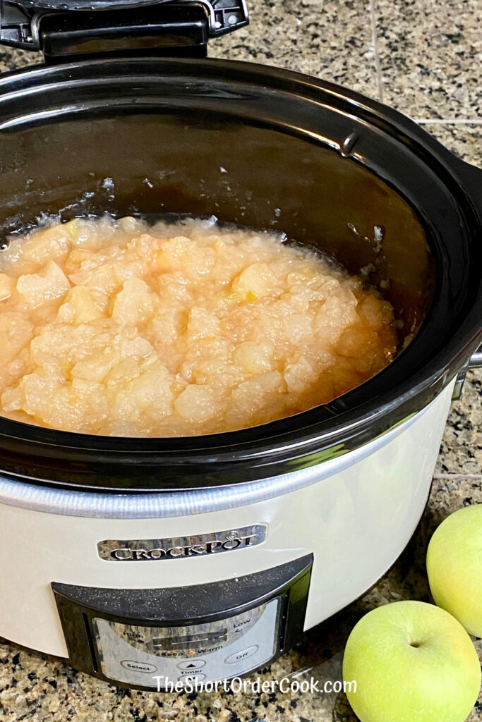Slow Cooker Apple Sauce chunky in crock
