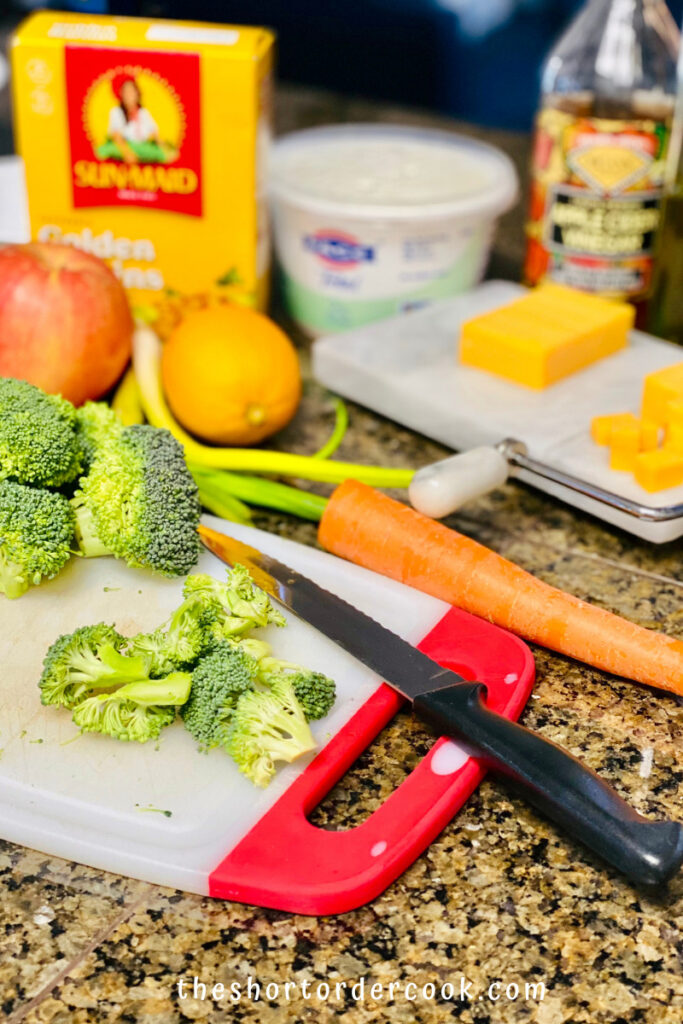 Broccoli Apple Salad with Greek Yogurt Dressing (no mayo) ingredients