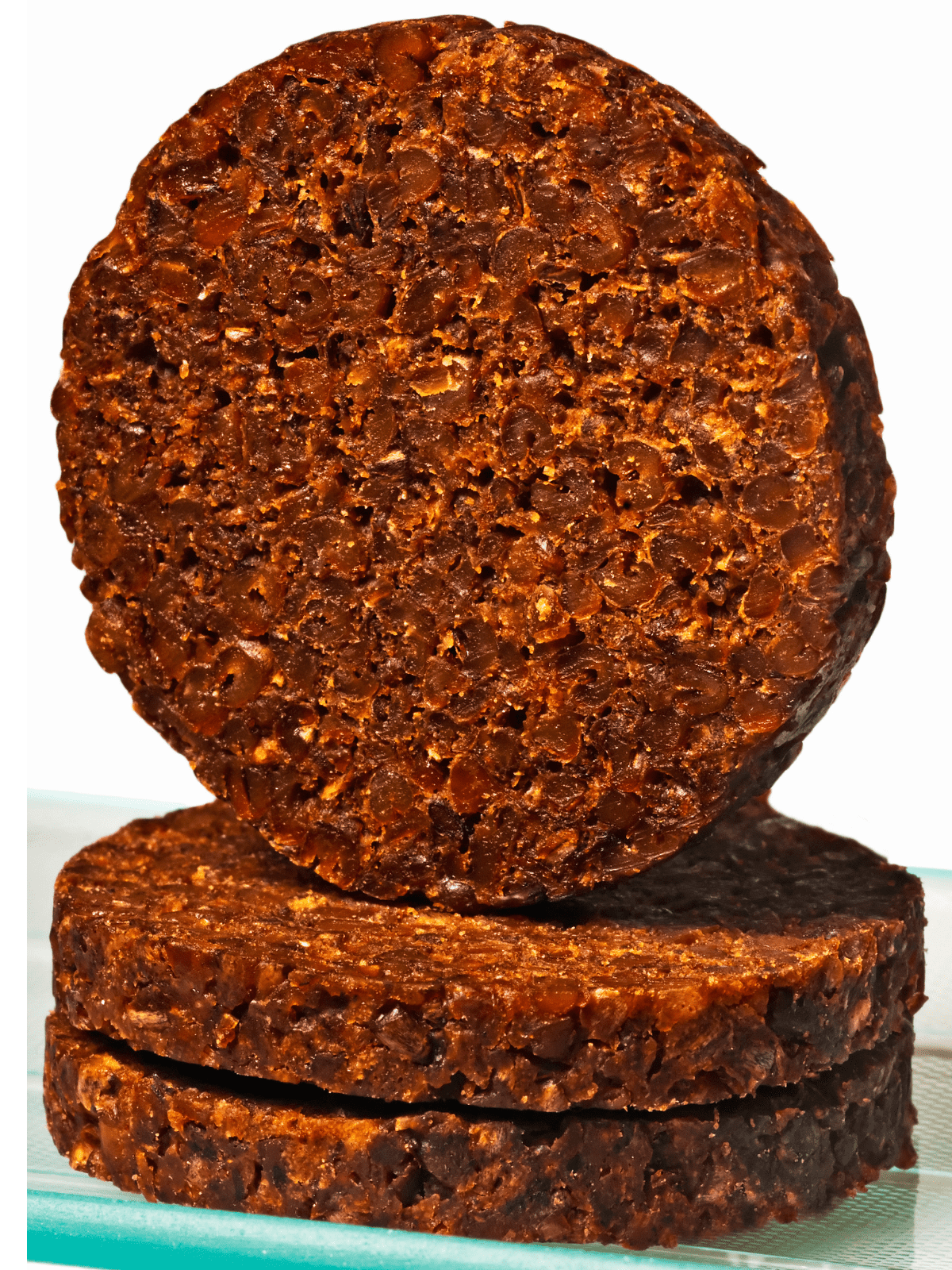 Sliced pumpernickel brown bread.