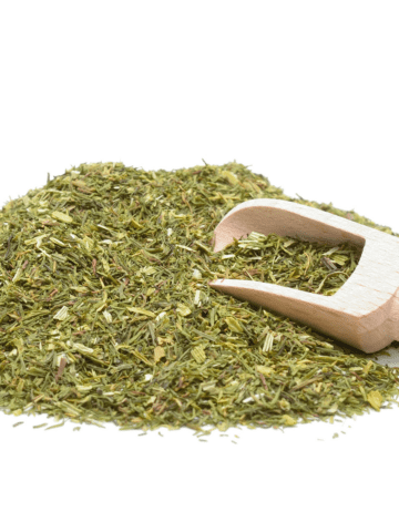 Dried dill with a small scoop