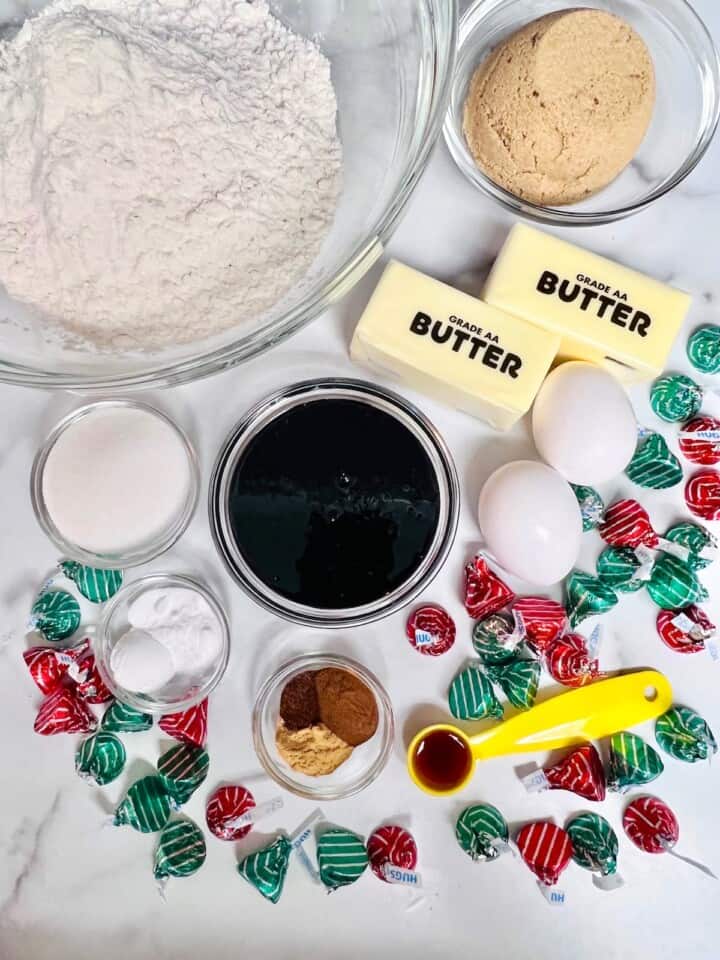 Gingerbread Blossoms with Hershey's Hugs The Short Order Cook