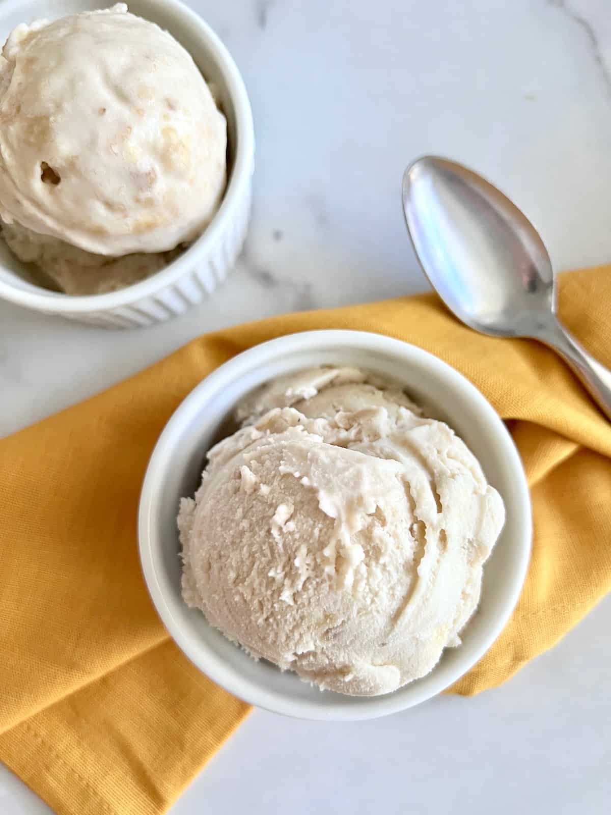 Banana Ice Cream {Simple Homemade Recipe!} –