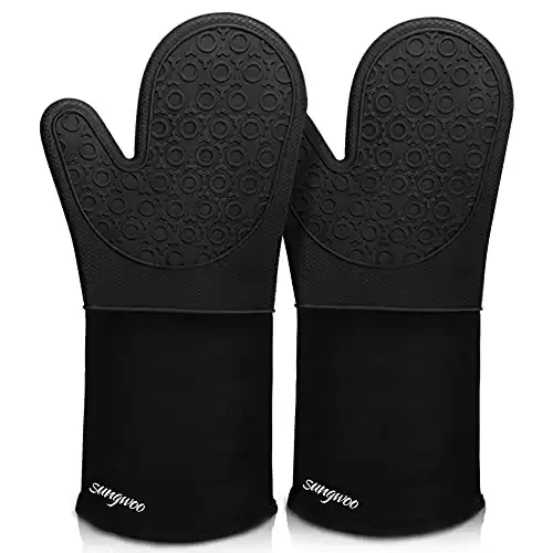Extra Long Silicone Oven Mitts, sungwoo Durable Heat Resistant Oven Gloves with Quilted Liner Non-Slip Textured Grip Perfect for BBQ, Baking, Cooking and Grilling - 1 Pair 14.6 Inch Black