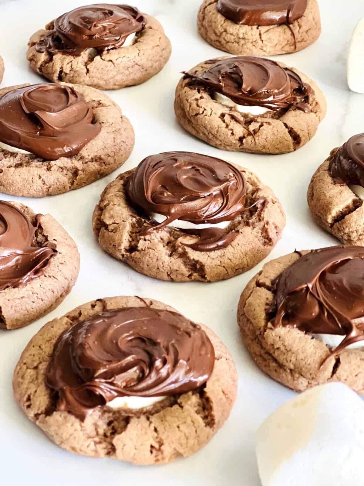 Hot Chocolate Cookies Best recipes stuffed with big marshmallow and topped with chocolate