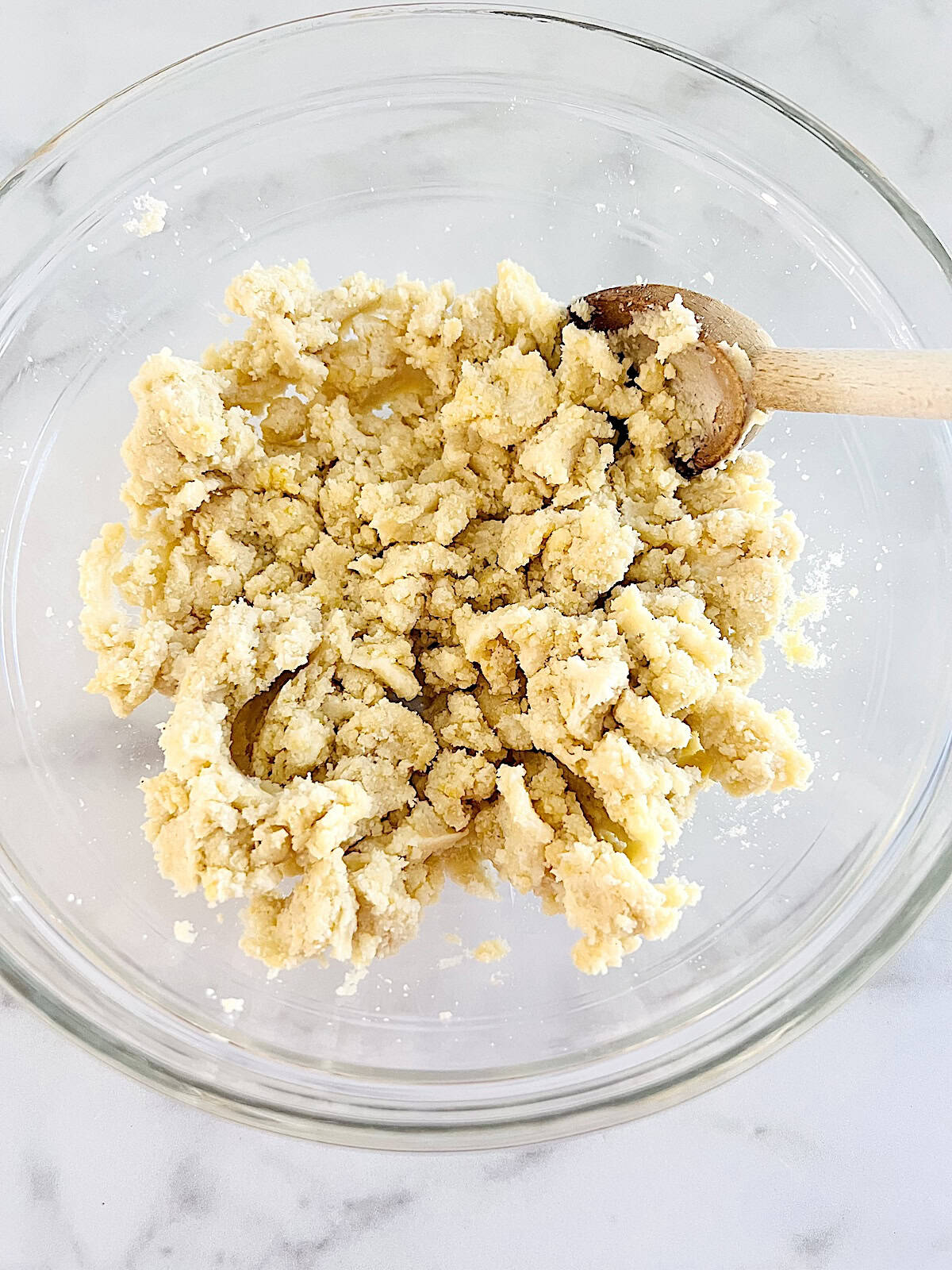 Crumbled texture of butter egg and almond flour.