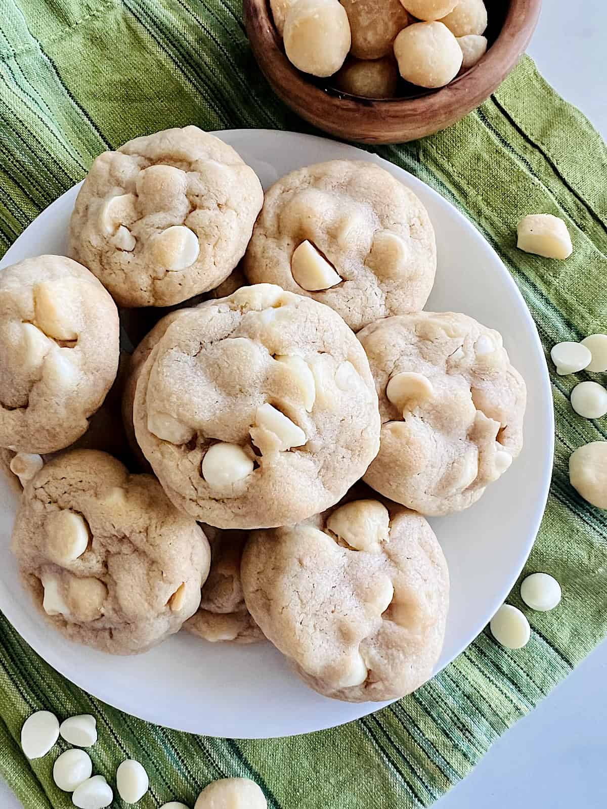 White Chocolate Macadamia Cookies best homemade recipe with chopped nuts and white chocolate chips.